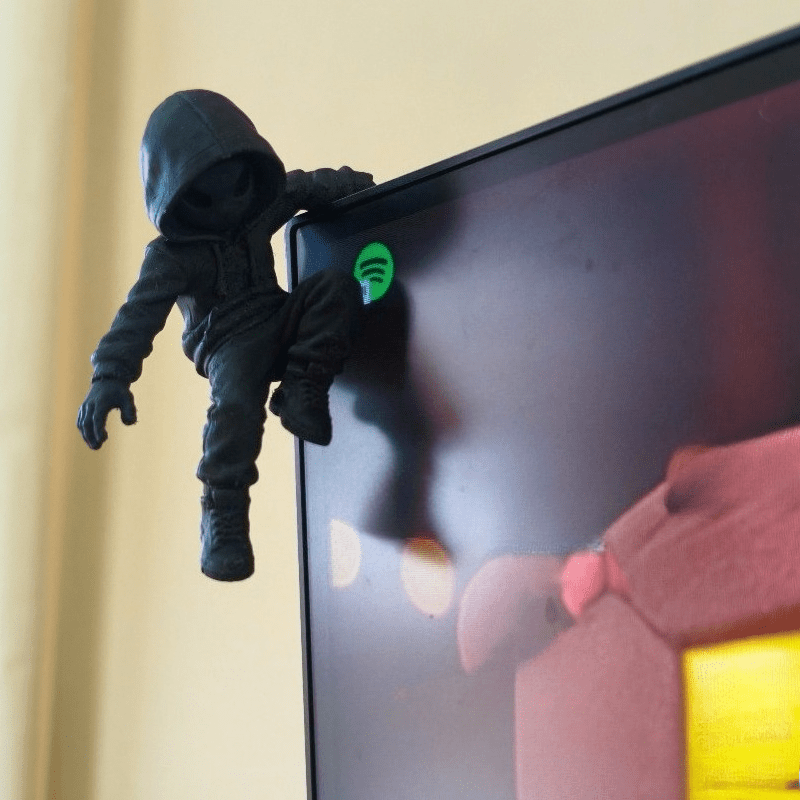 Climb Hoodie Alien Mini Statue - Vintage Gaming Accessories ulasan dan harga